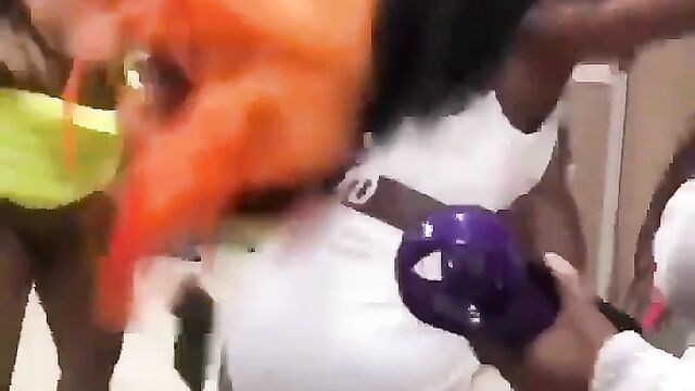 Boobs and ass everywhere as girls fight in public - 1 image