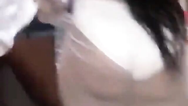 Boobs and ass everywhere as girls fight in public - 4 image