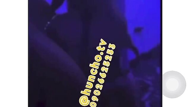 Nigerian girl getting chopped by 3 guys - 4 image