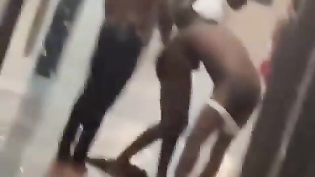 Prostitute grabs and holds customer’s penis for not paying after sex