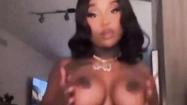 Erica Banks Nude Video - 1 image