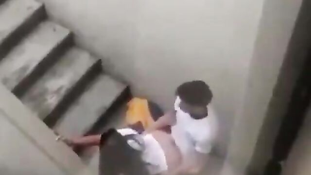 2 Students Caught Fucking In School In Public - 1 image