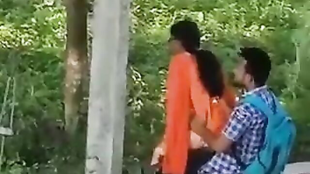 2 Indian University Students Caught Having Sex In The Bush In Public - 1 image