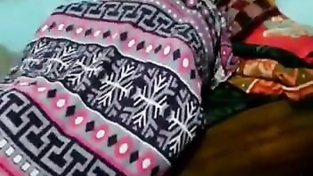 Pakistani Guy Caught His Sister Having Sex With Her Boyfriend And Busted Them