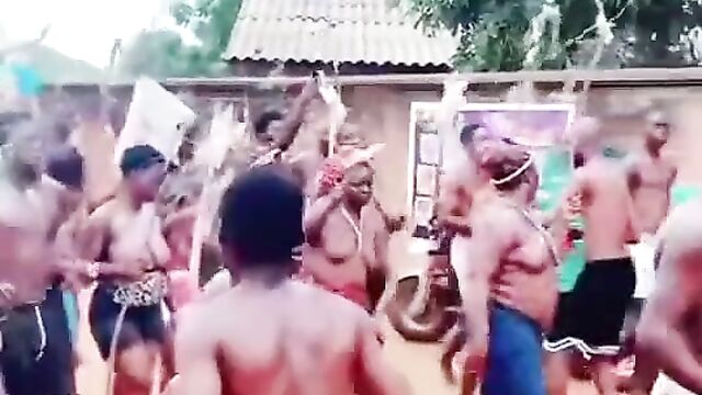 Boobs Out In Public In An African Cultural Ceremony In Nigeria - 3 image