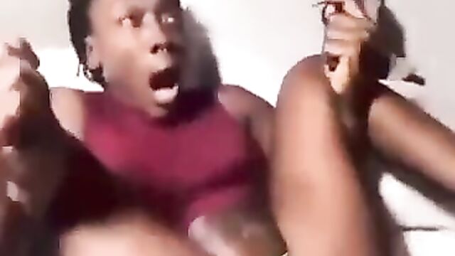 Mhiz Gold IG Influencer Alleged Sex Tape Leak - Part 2 (Pussy Exposed 18+) - 4 image