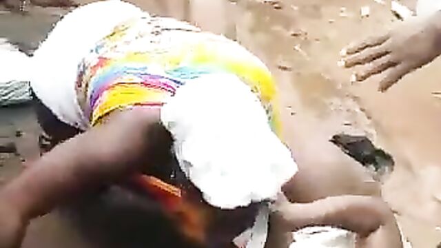 Ass And Pussy Exposed As 2 African Women With Big Buttocks Fight In A Public Market (Full Video 18+) - 3 image