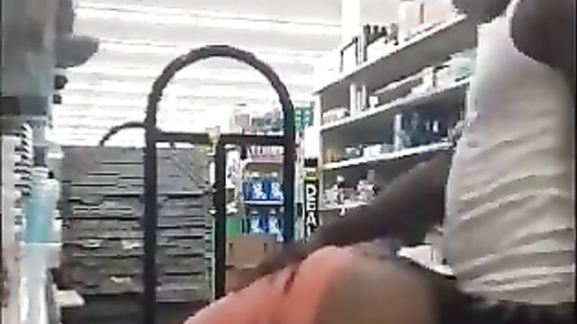Crazy couple having sex in a store - 4 image