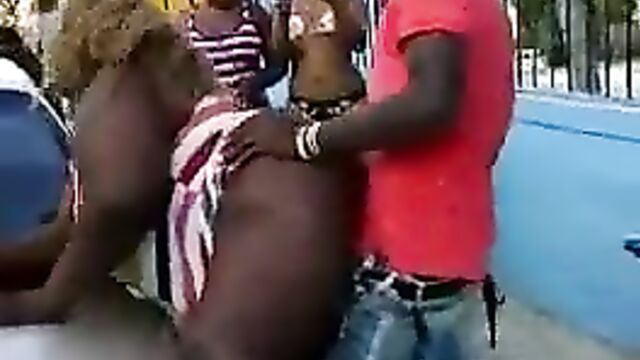 Dude having sex with a big ass prostitute doggy style in public - 4 image