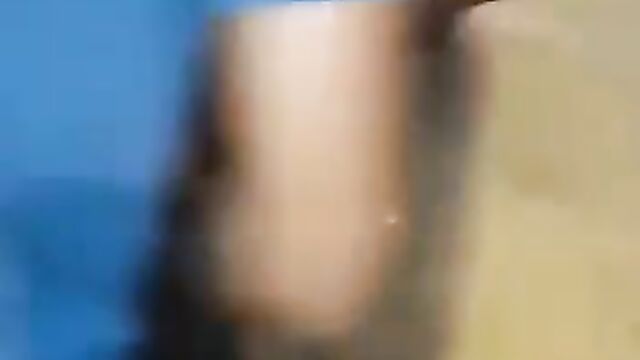 Prostitute seizes man’s penis in public for not paying her after sex