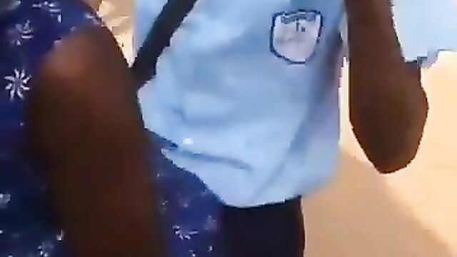 Corrupt students doing ‘doggy style’ in public - 4 image