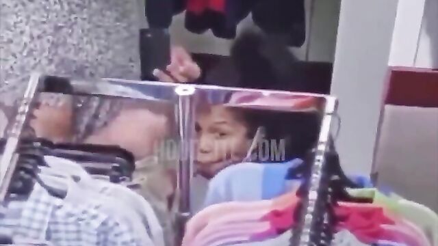 Lady caught giving man head on CCTV - 3 image