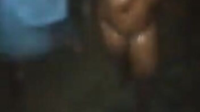 Naked woman caught cheating and beaten - 4 image