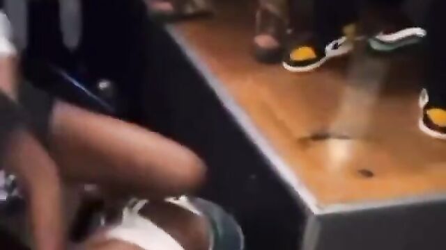 Breasts pop out in public as lady beats up her opponent in the club - 5 image