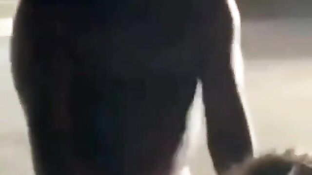 Crazy couple caught bonking in public - 4 image