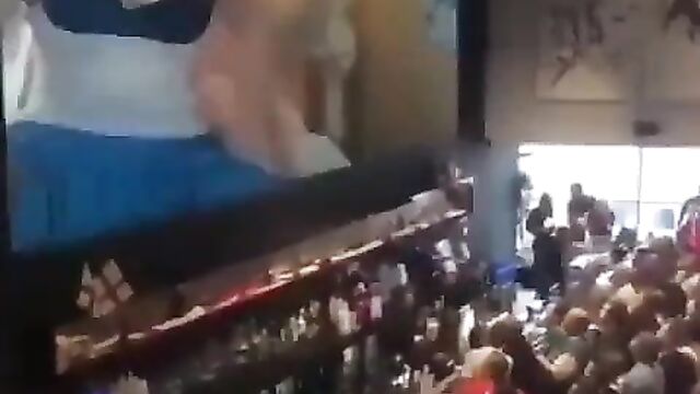 LOL: Men going wild over boobs in public