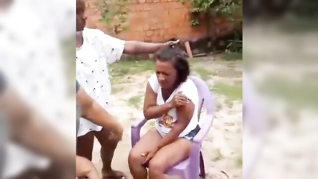 Whore caught and beaten in public for having sex with married man - 2 image