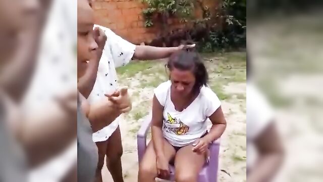Whore caught and beaten in public for having sex with married man - 3 image