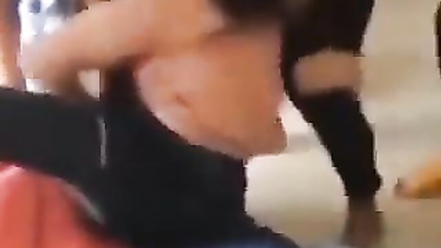 Cheating husband protects his side chick from getting beaten by wife and family - 4 image