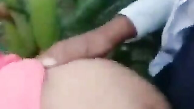 Asian girlfriend getting chopped in the bush - 3 image