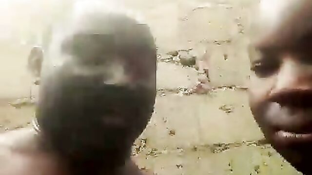 Nude video of South African sugar daddy and his girlfriend - 1 image