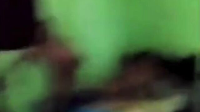 She caught him naked with another woman and beat them - 1 image