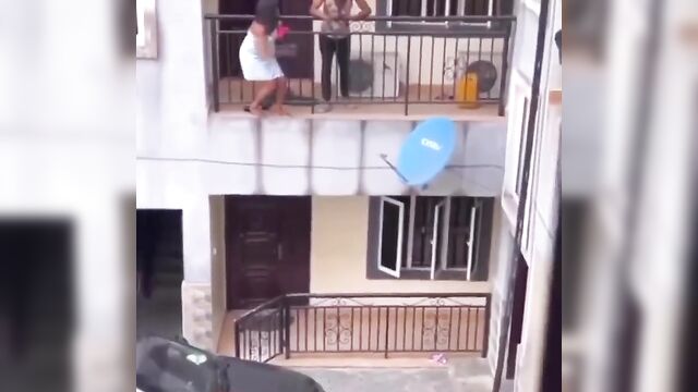 Black Wife Caught Side Chick At Home Cheating With Her Husband - 4 image