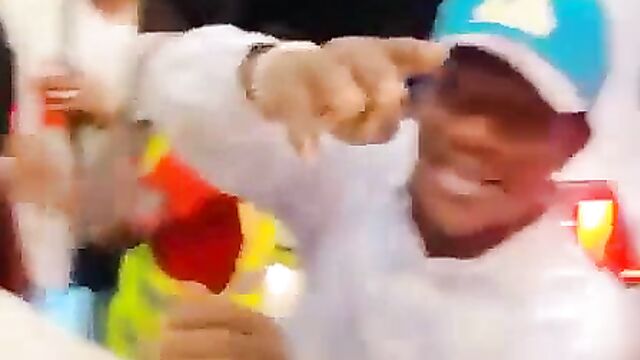 Wild Nigerian Sex Party With Naked Strippers Showing Pussy For Money - 4 image