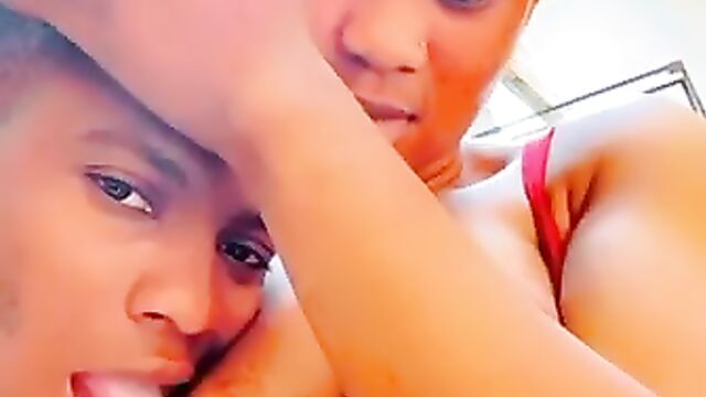 Dude caught sucking girlfriend’s breasts on camera - 4 image