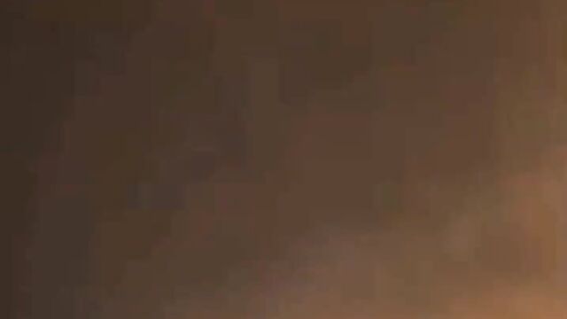 USA: Couple Caught Having Sex Doggy Style In Milwaukee Subway - 5 image