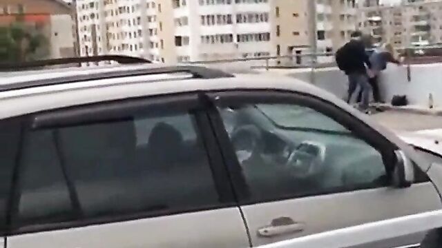 Couple caught bonking in public in broad daylight - 4 image