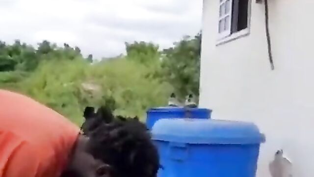 Man caught squeezing his woman’s breasts in public - 1 image