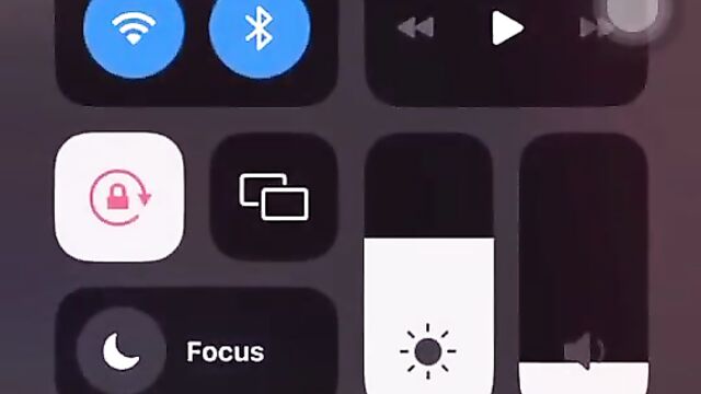 Student receiving blow job in class - 4 image