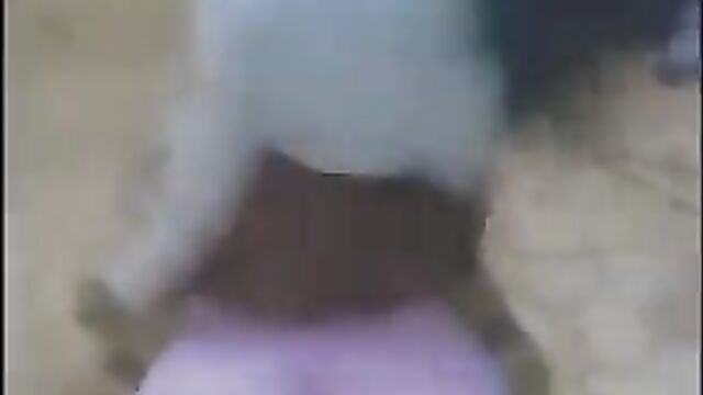 Sex for entertainment in an African club - 1 image