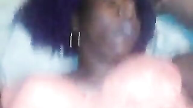 Sextape of Yahoo Boy and his busty Sugar Mummy - 1 image