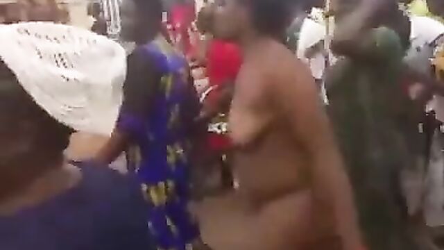 Nigerian woman stripped naked in public and paraded around town for allegedly killing her husband with SEX - 4 image