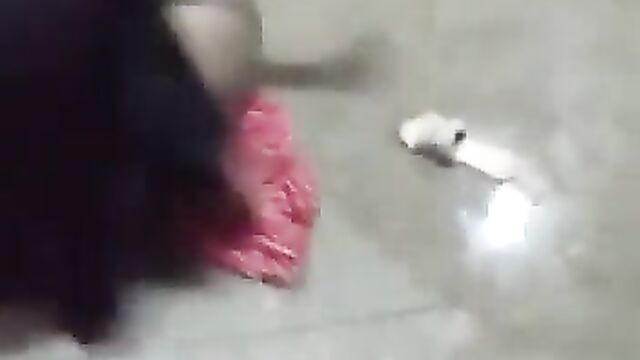 Wife gets stripped naked while fighting husband’s sidechick, and sidechick fingers her! - 4 image