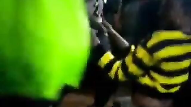 Ashawo giving blow job at wild party - 5 image