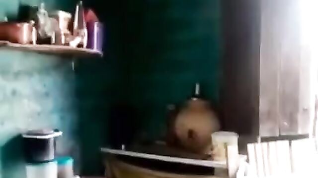 Chick beats sidechick and strips her naked in public after she caught her cheating with her man - 4 image