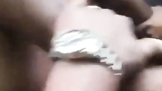 Jamaica: Eating pussy in public restaurant in front of a crowd - 4 image