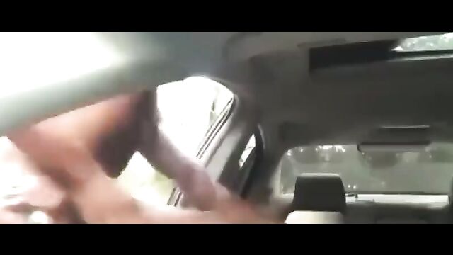 Mad Car Sex: Chick cried throughout because she just couldn’t take his dick!