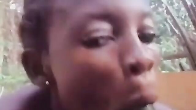 Nigerian girl caught stripping and doing the unthinkable with a cucumber - 5 image