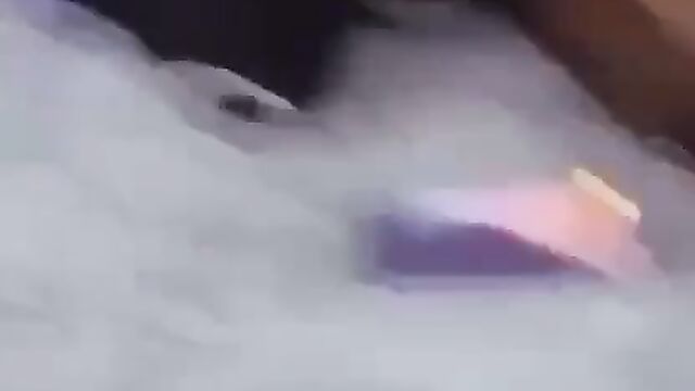 OBO: Guys fondling olosho girl’s boobs & pussy in Lagos