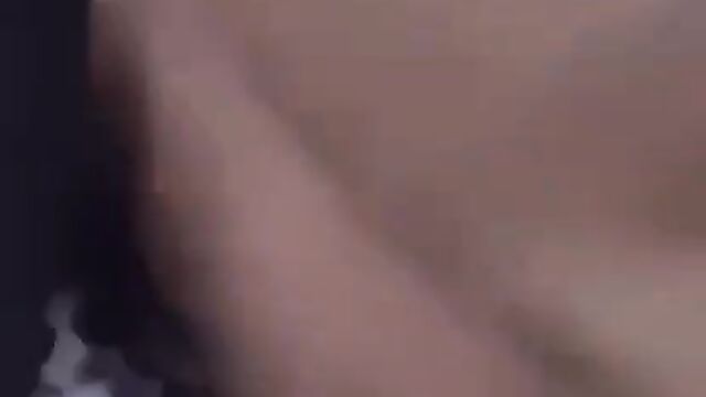 OBO: Guys fondling olosho girl’s boobs & pussy in Lagos - 4 image