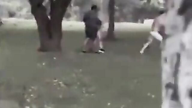 Busted for having sex in public! - 5 image