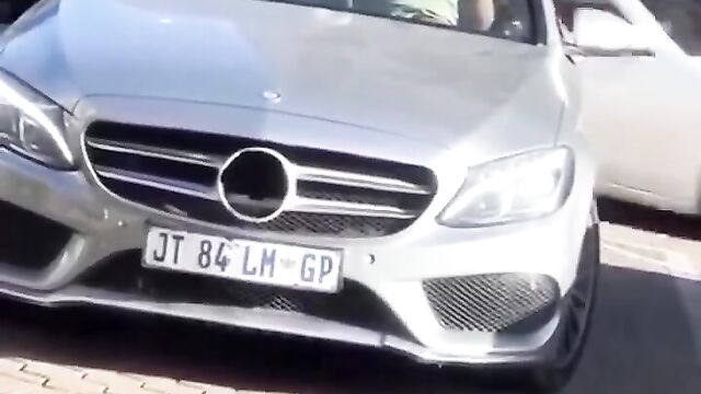 Sex In Public In A Car