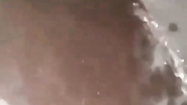 He Fucked Her With A Bottle Till She Started Cumming And Squirting Everywhere - 4 image