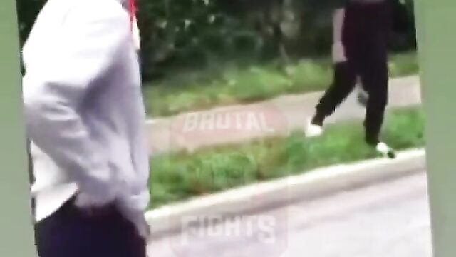 He Dropped His Gun And Decided To Fight With His Hands Instead - 1 image