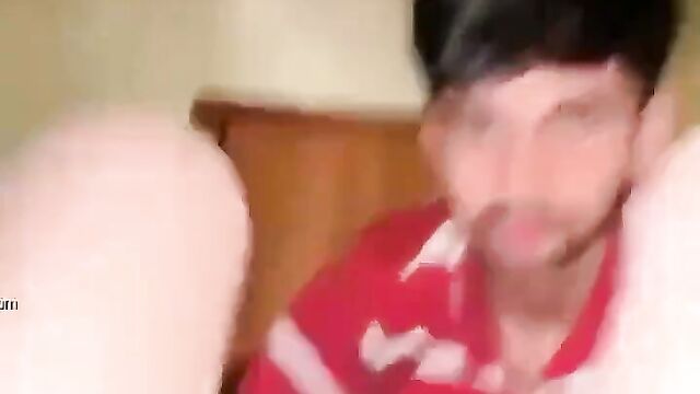 Pakistani Couple Honeymoon Sex Tape