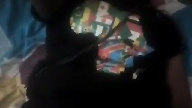 African Girl Showing Her Toto To Her Daddy For Cash - 3 image